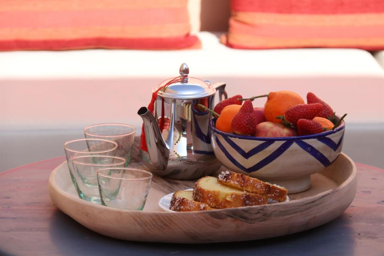 Riad Dar Safi - Privatise Pour 6/8 Pers. - Jacuzzi Marakeş Dış mekan fotoğraf